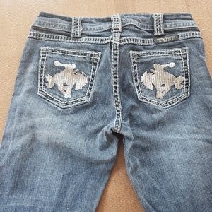 Cowgirl Tuff Jeans size 27